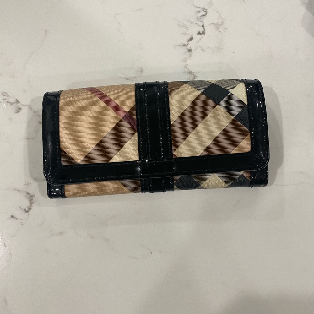 Burberry wallet